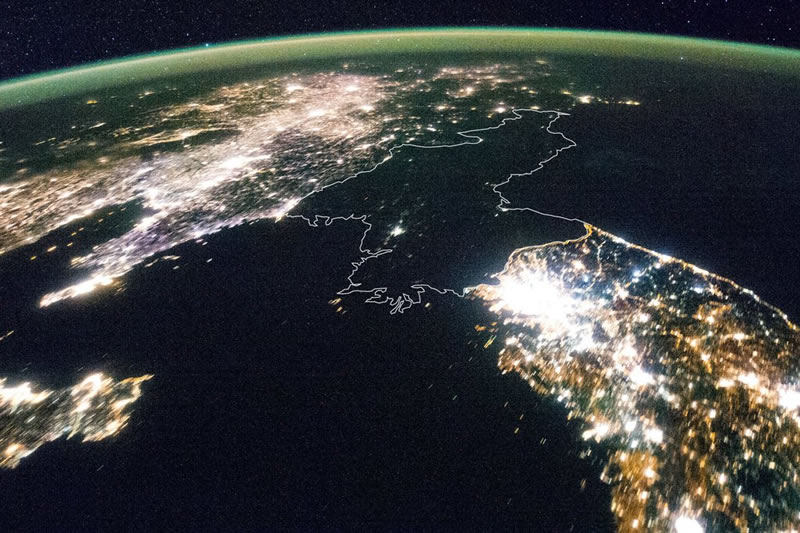 Severná Kórea v noci